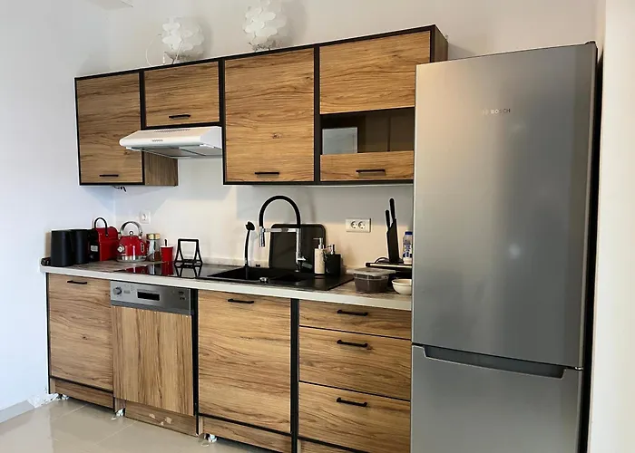 Previllage Red 5-6 Apartman *